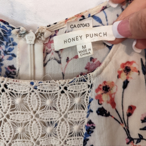 Honey Punch Romper - Picture 2 of 7